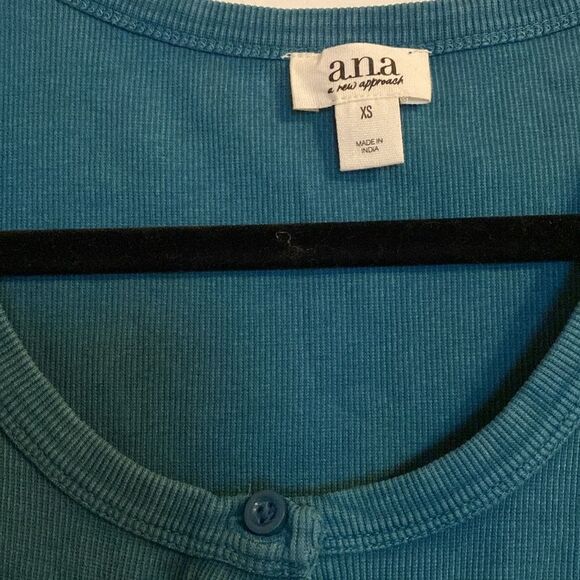 a.n.a Women's Blue Button-Down Long Sleeve Shirt - Picture 5 of 8